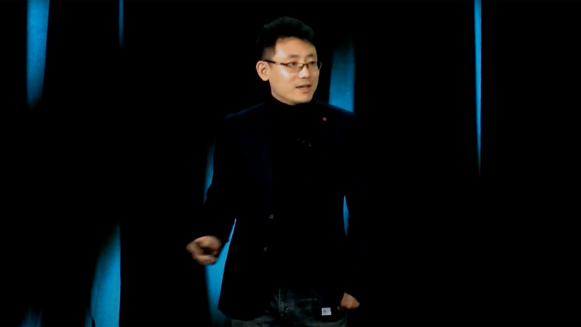 Ronghui Gu presenting